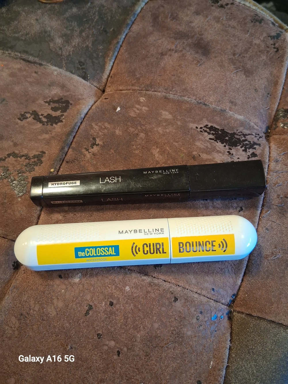N/A maybelline colossal